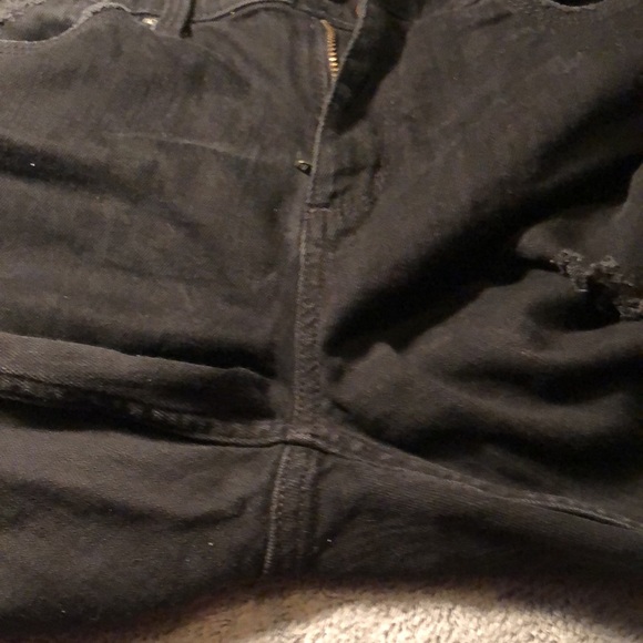 Arizona Jeans Sz 11/Black distressed Boyfriend/5 pockets/belt loops/straight leg - Picture 10 of 16